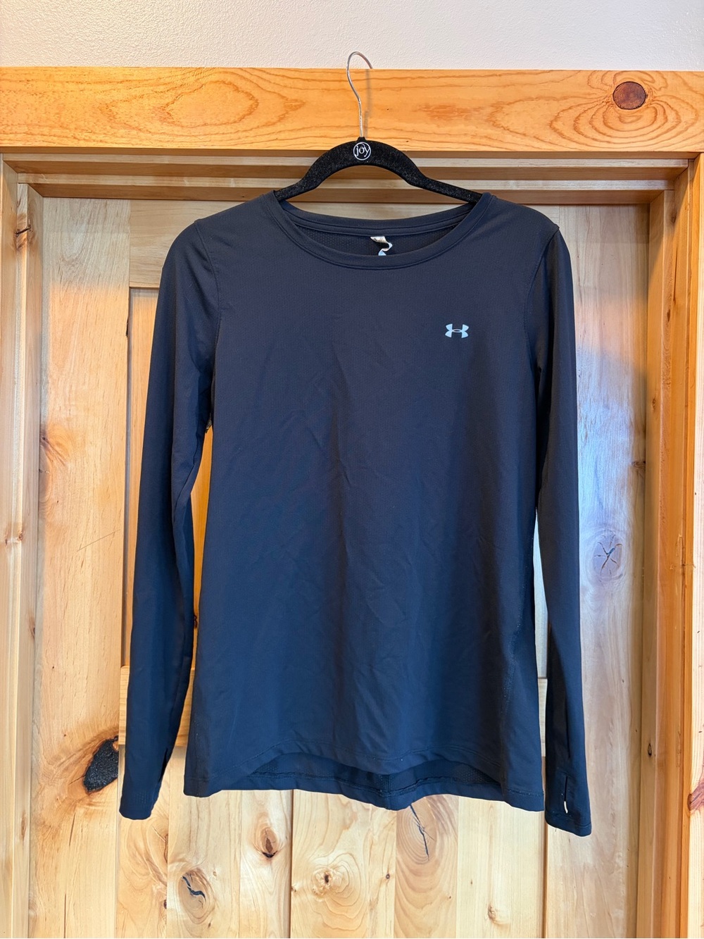 Under Armour Women’s Black Long Sleeve Performance Tee